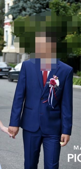 Чоловічій костюм