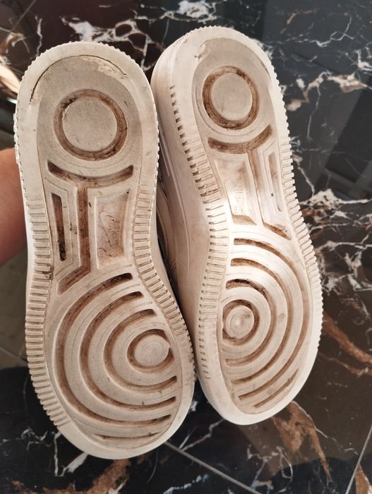 Продам кроси форси