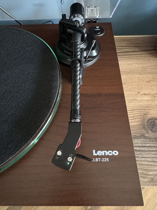 Gramofon Lenco LBT-225WA stan bdb