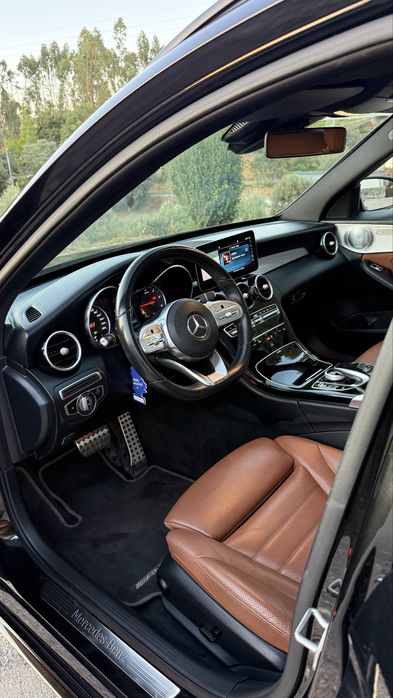 MERCEDES-BENZ C 300 d 4Matic AMG | 245 CV | 9G-TRONIC | Teto Panoramico