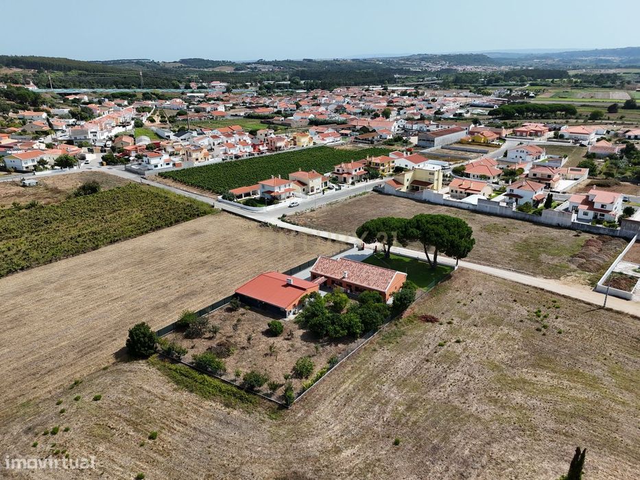 Moradia T4 Térrea Olho Marinho