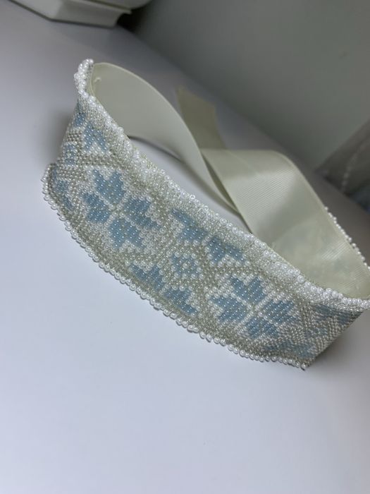 Чокер з бісеру ручної роботи