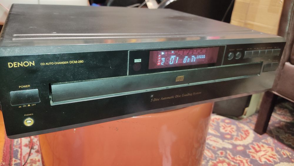 Leitor de Cd's Denon DCM 280 múltiplo 5 cd