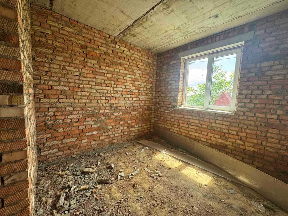 Продаж 2-поверхового будинку в Стрижавці