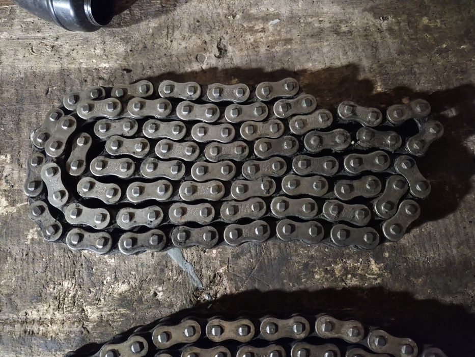 Ланцюги приводу колеса  520/428 крок