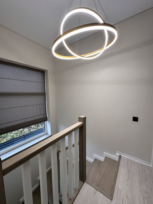 Сучасний ДУПЛЕКС з ремонтом, меблями і технікою в передімісті Києва