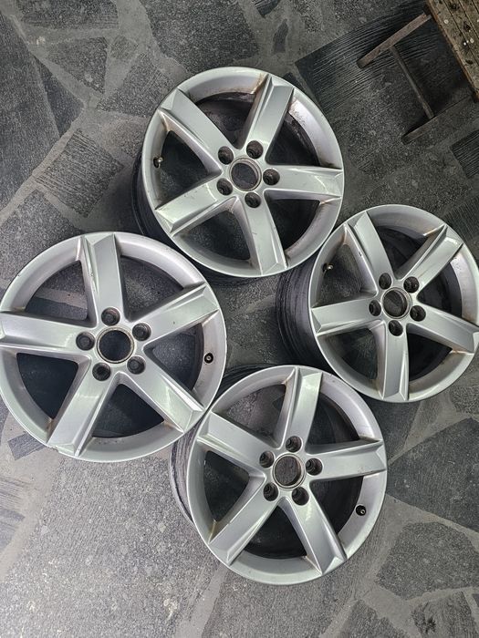 Oryg Alu Felgi 16" AUDI A3 A4 A5 VW 5x112