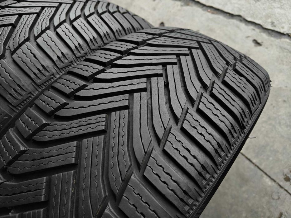 R16 215 60 шини зимові Michelin Alpin 6 чудовий стан преміум клас