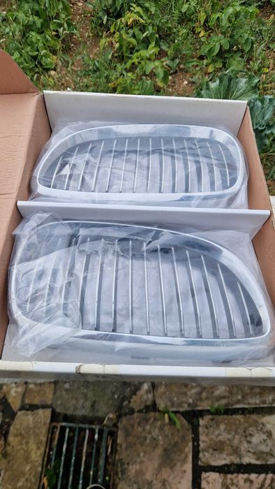 Grelhas frontais BMW e92 originais