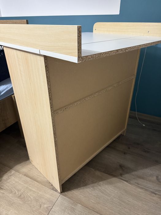 Przewijak wolnostojący z komodą