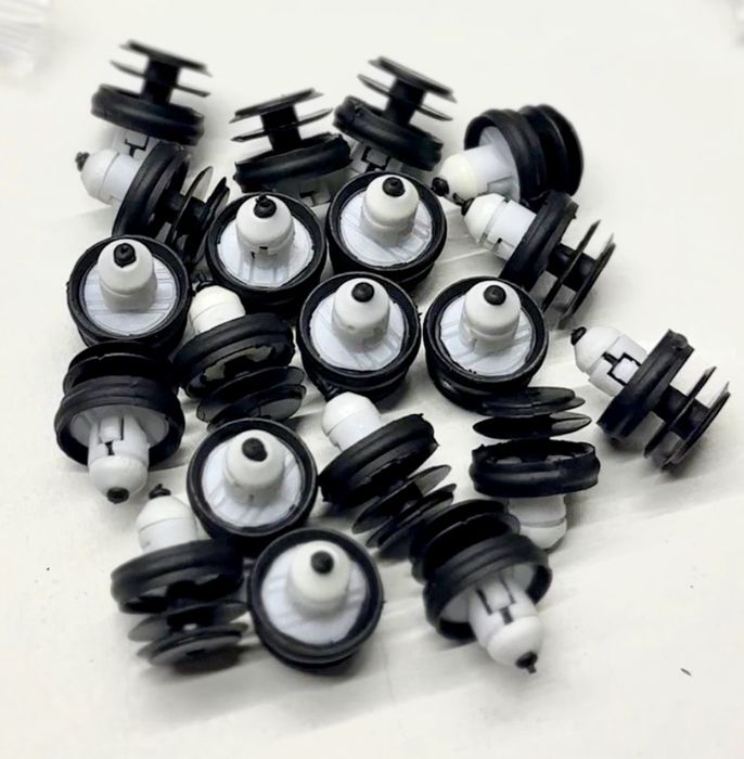 Кліпси для кріплення дверних карт BMW G серії (51417325082)