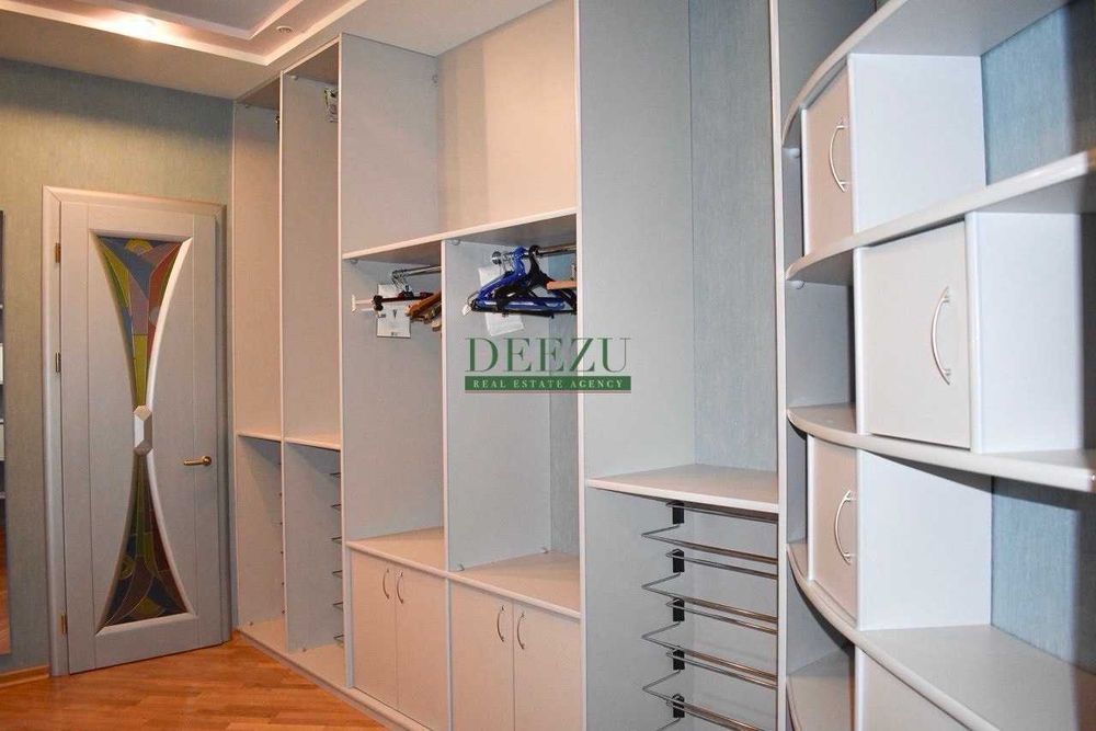 Продаж 3 кімнатної квартири вул. Антоновича 140