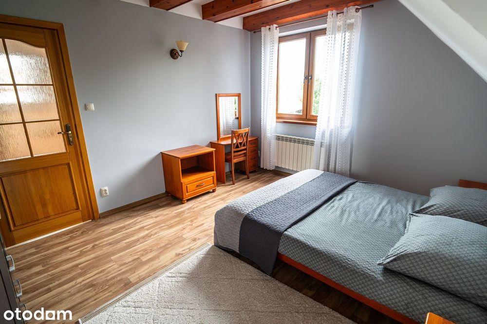 Dom z 5 pokojami w spokojnej lokalizacji