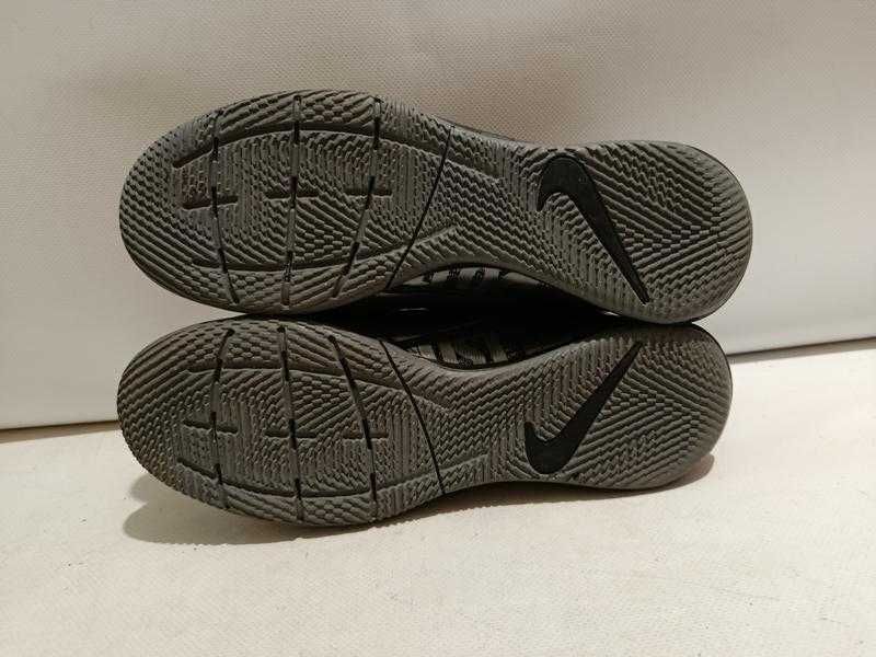 Футзалки Nike Mercurial vapor 13 club ic AT7997-001