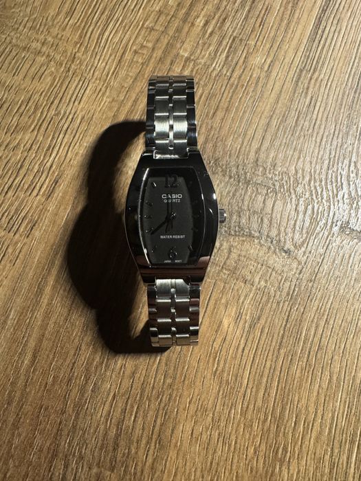 Zegarek CASIO - damski, oryginalny