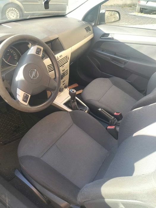 Opel Astra 1.6 – 2007 | Nacional | 83.000 km