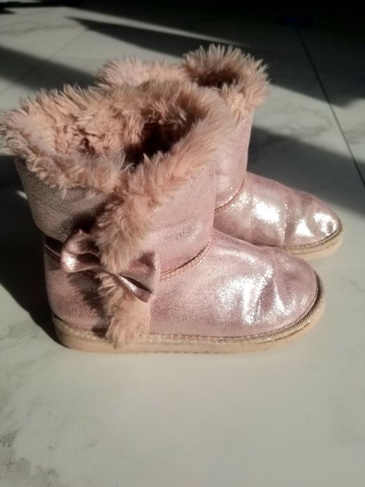 Чобітки для дівчинки осінь зима