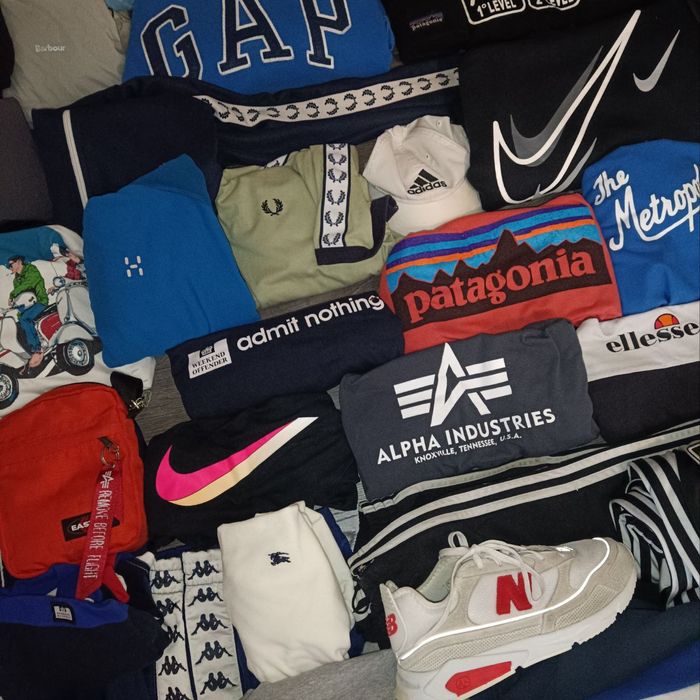 До вашої уваги секретні бокси з брендовим одягом та взуттям.