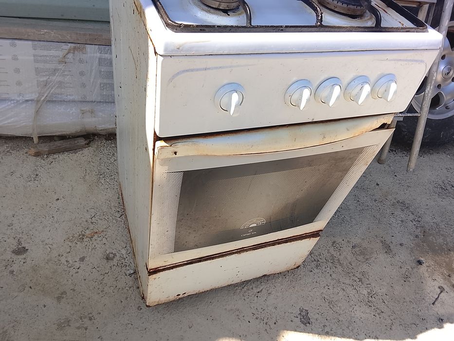 Продам газову плиту, та витяжку
