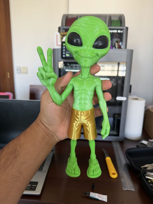 Boneco E.T da Estrada
