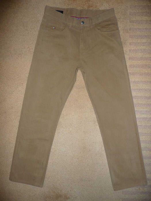 Spodnie TOMMY HILFIGER W32/L30=42,5/106cm chinosy