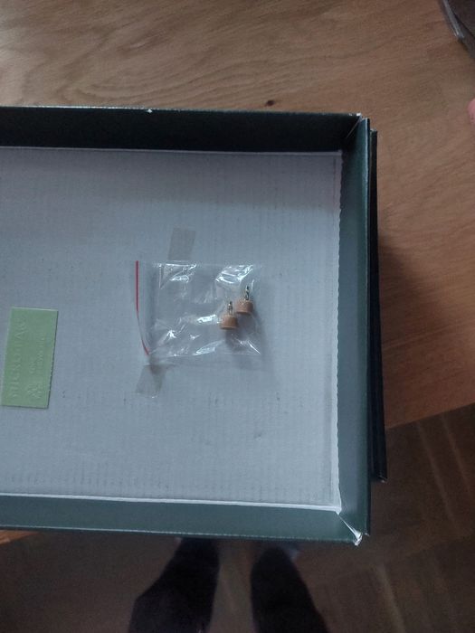 Szpilki Gino Rossi rozm. 38 beżowe