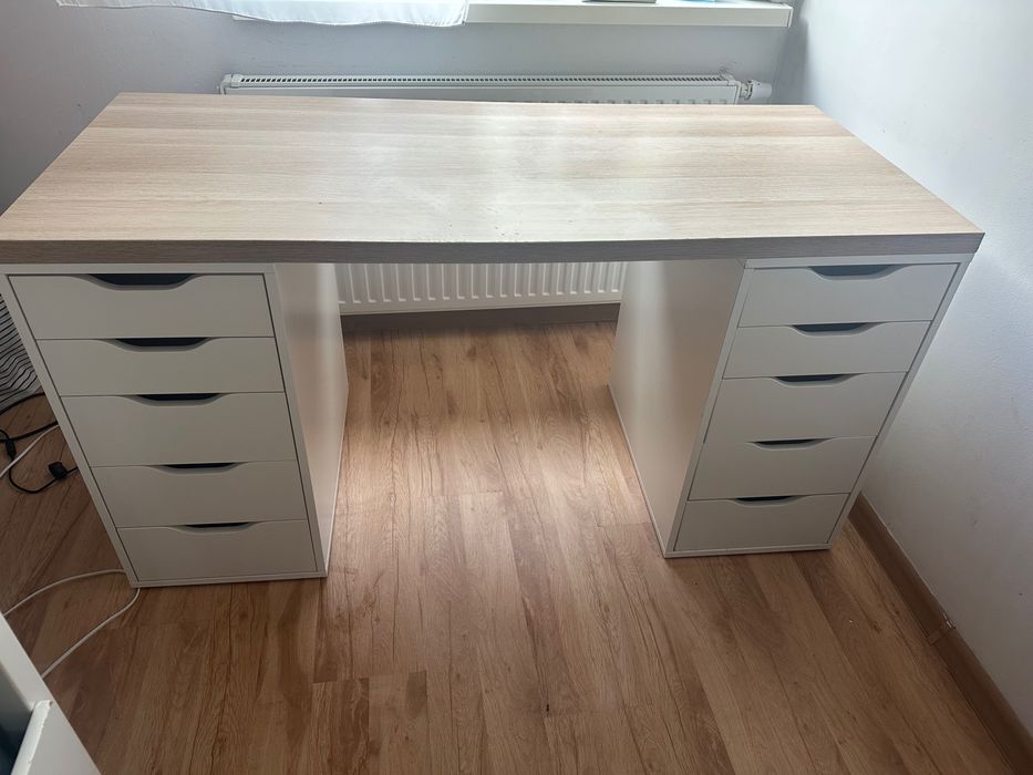 Leżanka Hemnes z 3 szufladami plus dwa materace 20cm plus biurko w zestawie