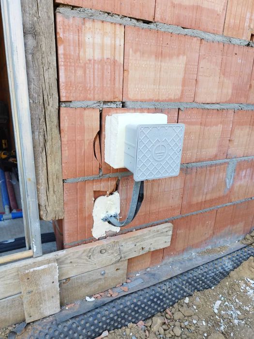 Elektryk - Instalacje elektryczne/Klimatyzacja/Monitoring/Alarmy/Rekuperacja