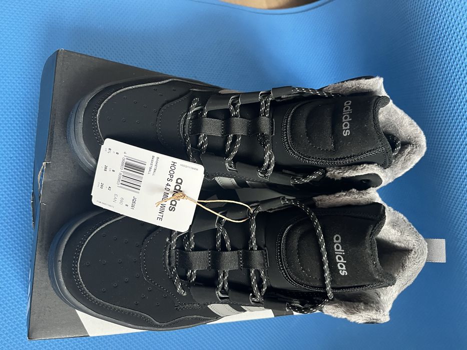 Нові кросівки adidas Hoops 4.0 Mid, високі — розмір 42 (UK 8)