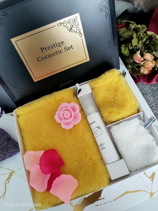 Spa set Raypath z kremem i rekawicami