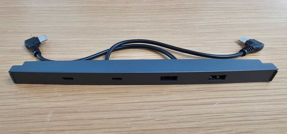 Panel adapter gniazda usb Tesla model 3 /Y