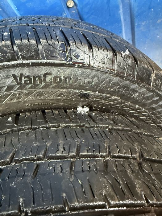 195.65,R16С  Continental contakt4 зима