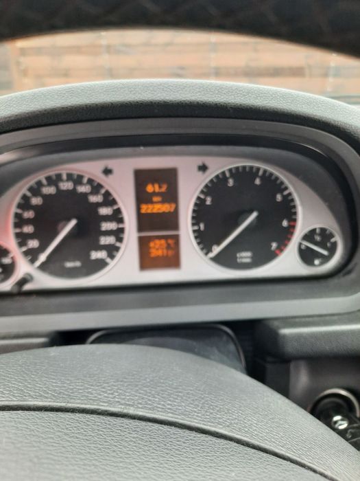 Mercedes-Benz B-class 200