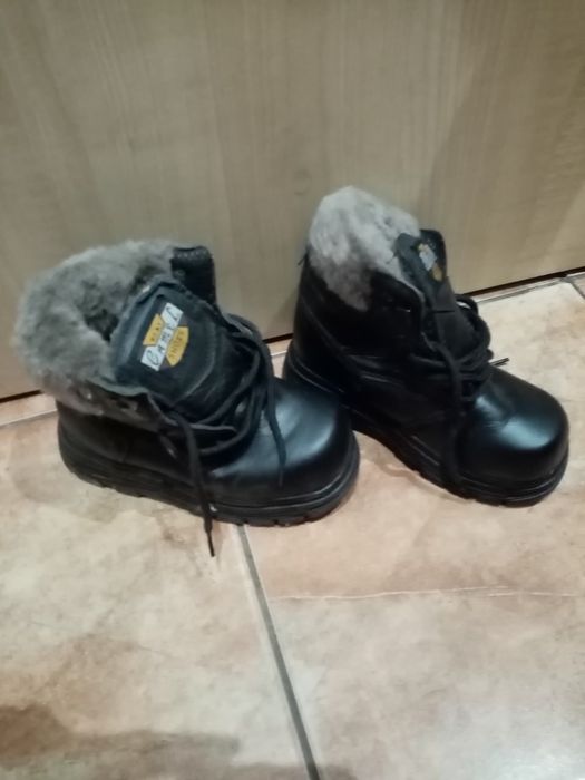 Зимние. ботинки.