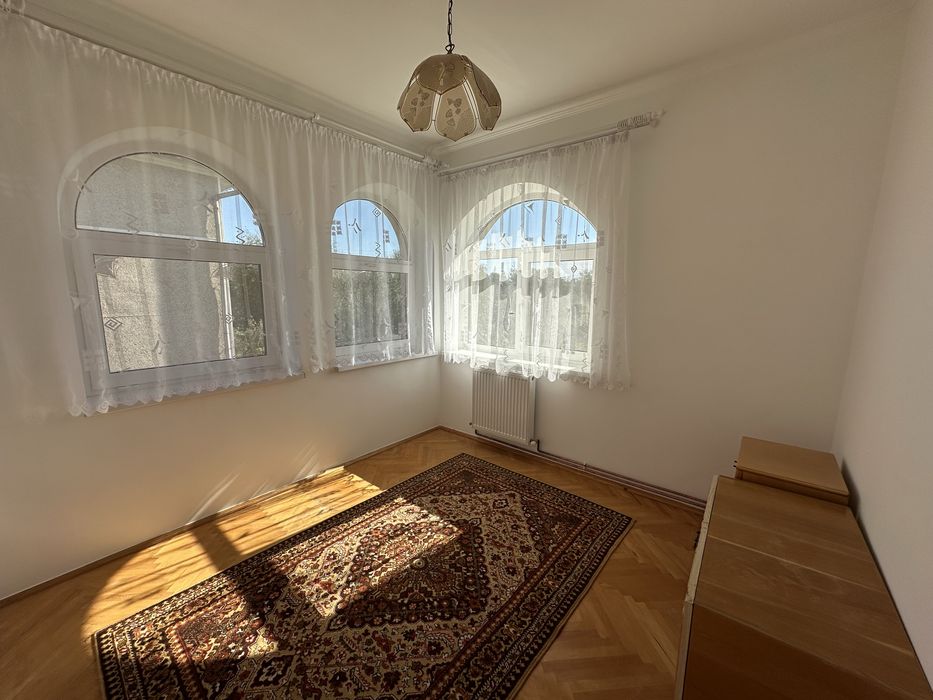 Терміновий продаж будинок з ремонтом все залишається ,ділянка 20 сотих