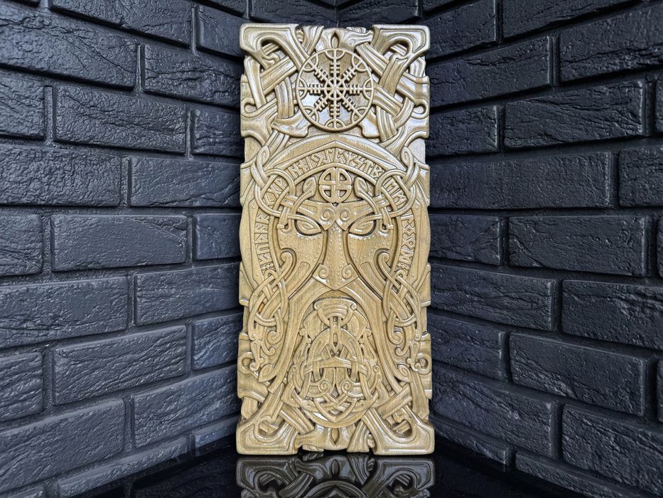 Подарочные резные нарды из дерева в стиле викингов