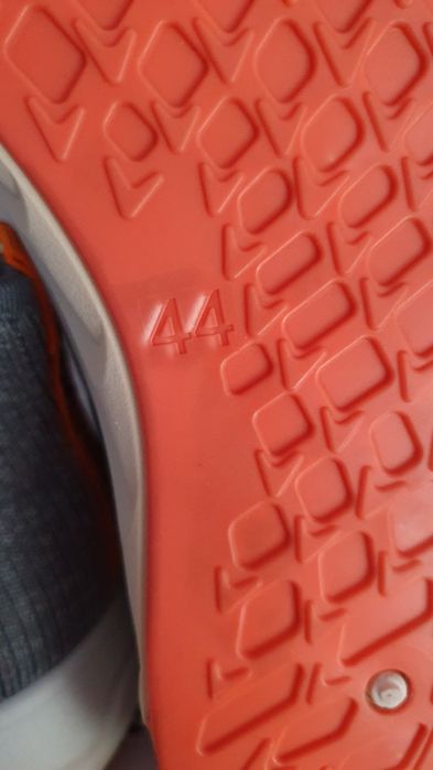 Sneakersy nowe męskie sportowe Rozmiar 44  /  wkładka 27.5 cm