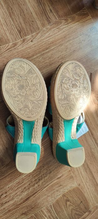 Шлёпанцы женские 41р