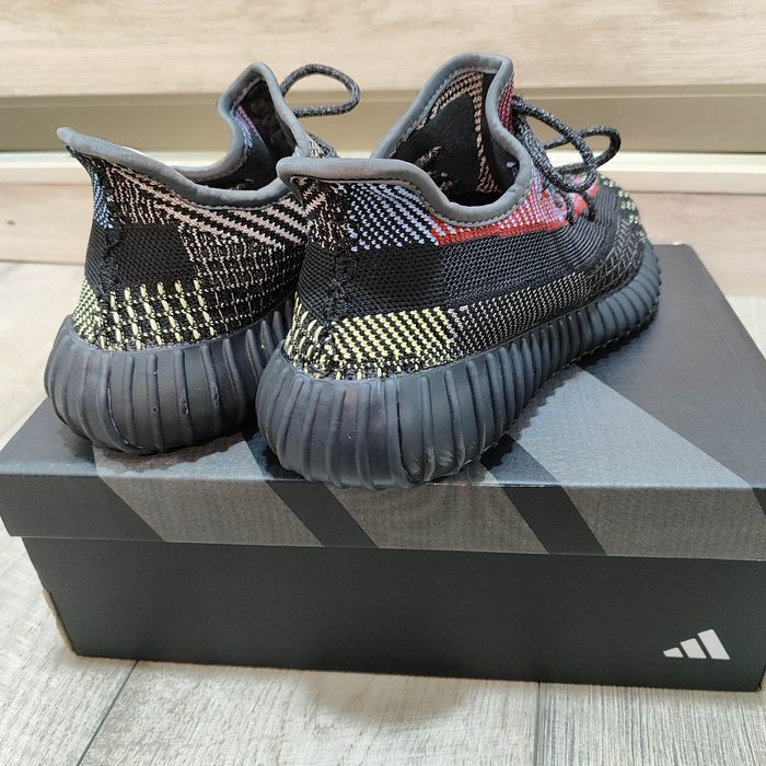 Кросівки Adidas Yeezy р.41.5(26 см)