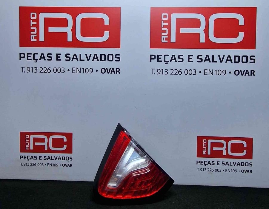 Farolim da Mala Direito 0286414164 - RENAULT CAPTUR I