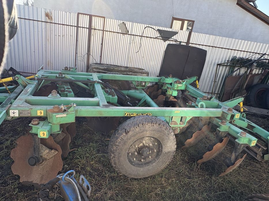 Дискова борона УДА 2.4-20