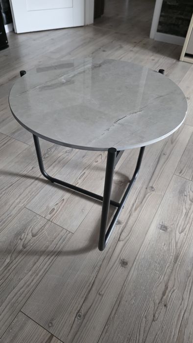 Stolik kawowy z blatem ceramicznym