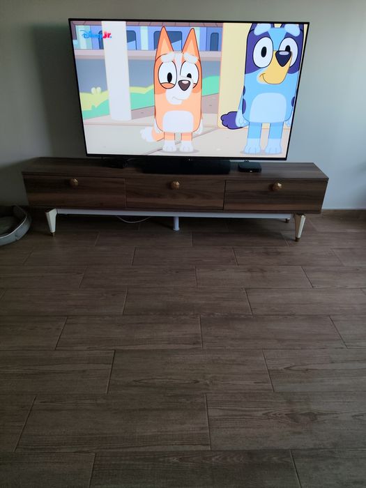Aparador televisão