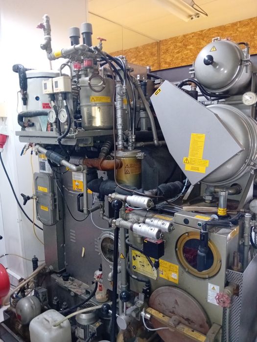 Máquina de lavar a seco Union XL825E