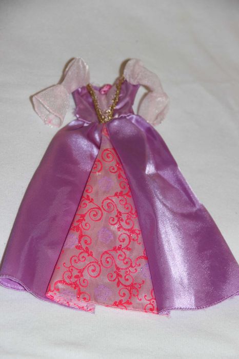 Ubranka dla lalki Barbie z bucikami