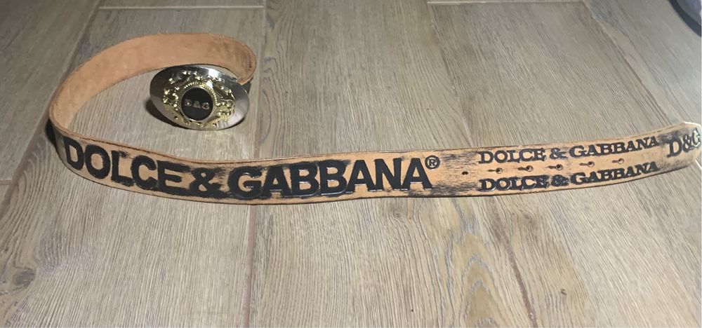 Кожаный ремень D&G (Dolce & Gabbana) с массивной пряжкой