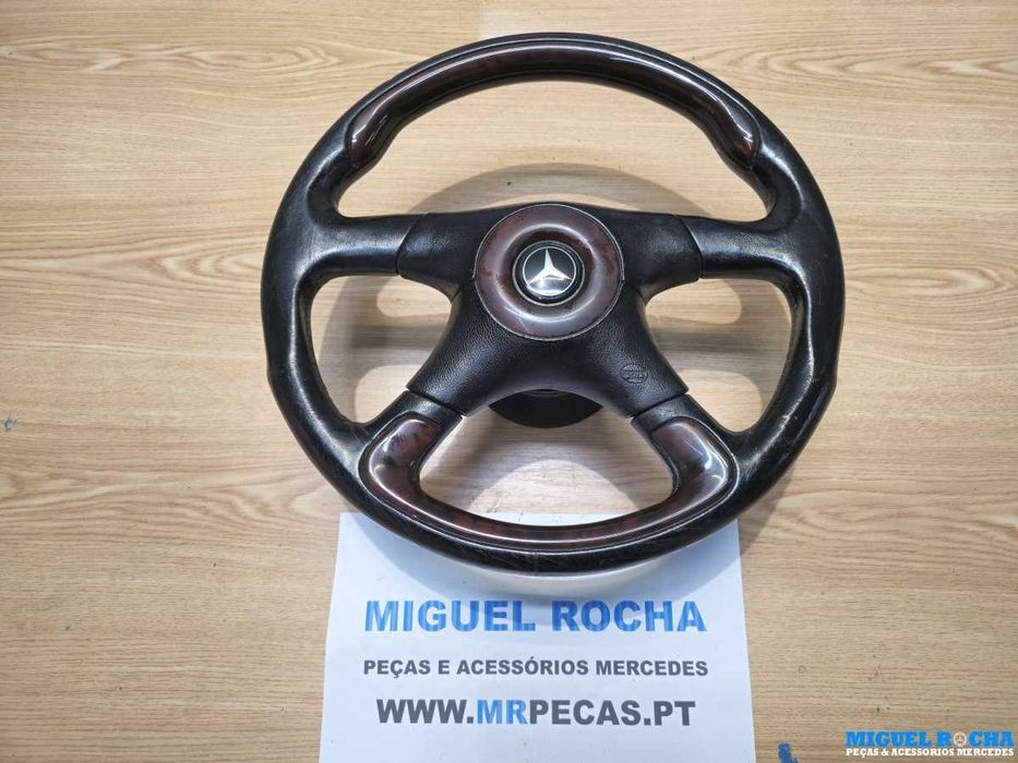 Volante desportivo victor com cubo Mercedes 190 / W124