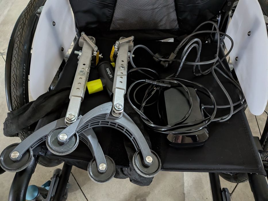 Cadeira de rodas Invancare Action 5 Twion