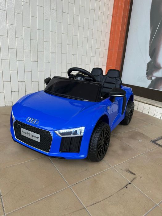 Carrinho de criança eletrico audi R8