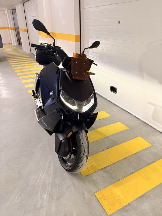 BMW CE04  Full Extra